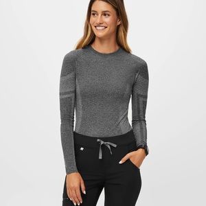 FIGS salta seamless long sleeve underscrub